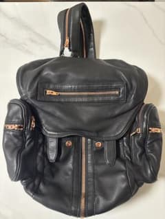 ALEXANDER WANG ブラックレザーリュック - メルカリ