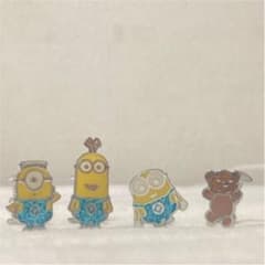 ミニオンイヤリングのサムネイル