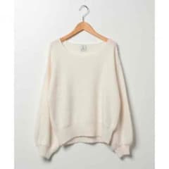 【wildstrawberry様専用♡】アンゴラニットプルオーバーのサムネイル