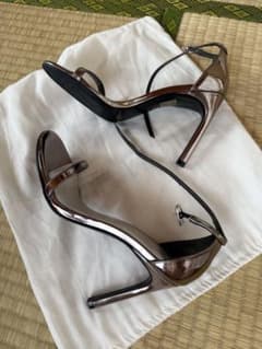 STUART WEITZMAN メタリック ストラップ ハイヒールサンダル