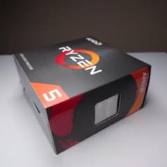AMD Ryzen 5 5600 BOXのサムネイル