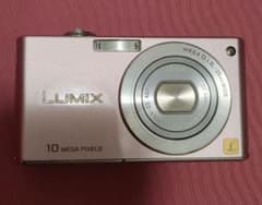Panasonic LUMIX 10 MEGA PIXELS 本体のサムネイル