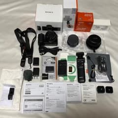 【美品】SONY ZV-E10L （シューティンググリップその他おまけ付き）のサムネイル