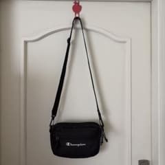Champion ショルダーバッグ ブラックのサムネイル