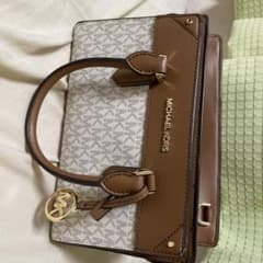 マイケルコースバッグのサムネイル