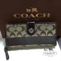 coach 正規 財布  格安のお値段でどうぞ✴︎のサムネイル