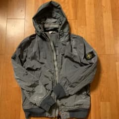 早い者勝ち！Stone  L ブラックナイロンメタルジャケット STONE ISLAND - NYLON METAL IN ECONYL® REGENERATED NYLON_