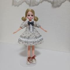 リカちゃん用 ハンドメイドワンピースのサムネイル