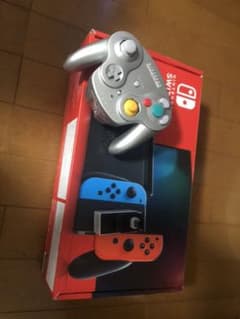 ニンテンドースイッチ　新型　本体のサムネイル