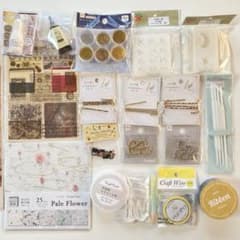 【新品・未開封】ハンドメイド・アクセサリー作りに使える素材の詰め合わせセット。のサムネイル
