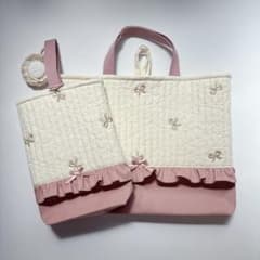 a♡プロフィール必読様　レッスンバッグ　上履き袋　ヌビ　キルト　りぼん　刺繍生地 りぼん 刺繍生地 ヌビ 撥水生地 レッスンバッグ 上履き袋 入園入学