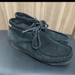 クラークス Clarks ワラビー スエード 黒  26cmのサムネイル