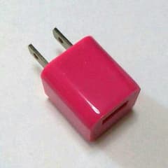 新品☆充電ACアダプター／ローズ☆送料込のサムネイル