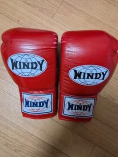 WINDY ボクシンググローブ レッド 10oz - メルカリ