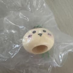 ちいかわ リップキャップマスコット くりまんじゅう ガチャのサムネイル