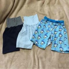寝巻きの半ズボンのサムネイル