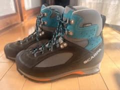 SCARPA クリスタロGＴＸ　使用回数少なめ