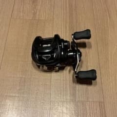 ダイワ(DAIWA) ベイトリール 20 TATULA SV TW 左ハンドルのサムネイル