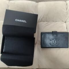 g*u様 CHANEL キャビアスキン 長財布 - メルカリ