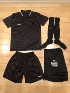審判服　上下セット　Mサイズ　アドミラル　サッカー　美品のサムネイル