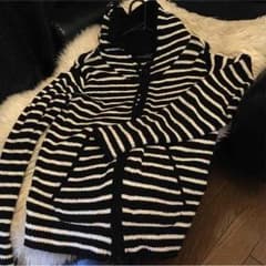 パーカーのサムネイル