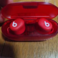 h*e様 Beats Solo Buds ワイヤレスイヤホン 本体のサムネイル