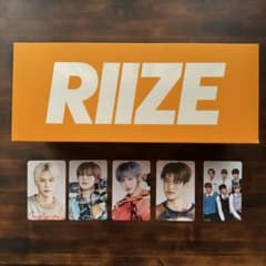 RIIZE riizeペンライト　うちわ　アクスタ　トレカケース　ウォンビン RIIZE riizeペンライト うちわ アクスタ トレカケース ウォンビン