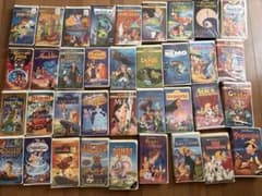 Disney VHS 英語版 33本まとめ売り アメリカ版 未開封3本ありのサムネイル