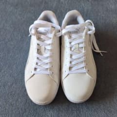 PUMA ホワイト ローカット スニーカーのサムネイル