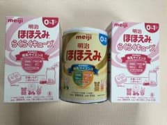 明治 ほほえみ 粉ミルクらくらくキューブのサムネイル
