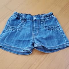 デニムショートパンツ　100サイズのサムネイル