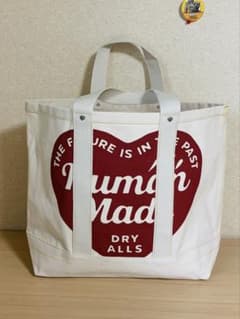 【美品】Human Made ハート型トートバッグ　ャンバス ロゴ 手提げ大容量 美品】Human Made ハート型トートバッグ ャンバス ロゴ 手提げ大容量