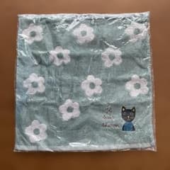 Thumbnail of Sharon NAOMI TOZAKI タオルハンカチ 猫 花柄