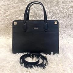 美品 フルラ アフロディーテ 2way ショルダーバッグシボ革 ブラック