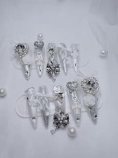 【現品のみ】純白量産姫地雷系y2kギャルハンドメイドネイルチップのサムネイル