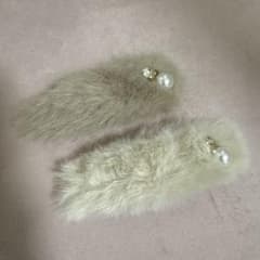 ファーヘアピン 2個セット パール ビジューのサムネイル