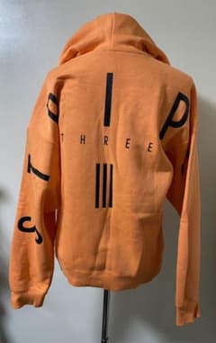 adidas  パーカーのサムネイル