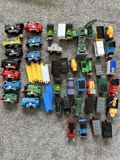 カプセルプラレール　トーマスまとめ売り　ガチャのサムネイル