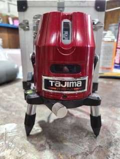 タジマレーザー墨出し機のサムネイル
