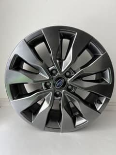 スバル アウトバックBT5 アクティブブラック ホイール新車外し4