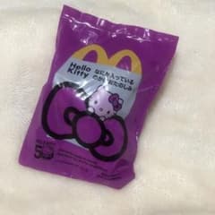 ハローキティ　ハッピーセットのサムネイル