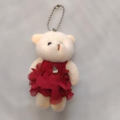 赤いドレスのテディベア キーホルダー ぬいぐるみのサムネイル