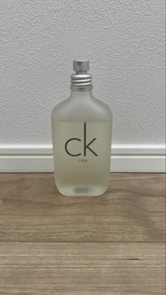 【空瓶】Calvin Klein ck one オードトワレ 100mlのサムネイル