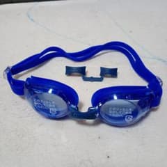 arena　子供用ゴーグル 青色 ストラップ　ブルーレンズ　新品　未使用のサムネイル