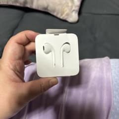 iPhone純正イヤフォンのサムネイル