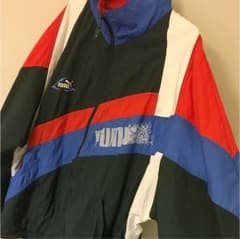 送料無料☺︎PUMA 古着 ナイロンジャケットのサムネイル