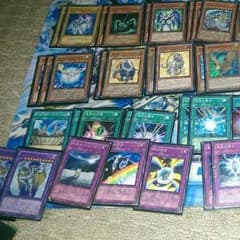 遊戯王　宝玉獣デッキ(米版あり)スリーブつき。のサムネイル