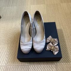 新品　JELLY BEANS パンプス　23.5のサムネイル