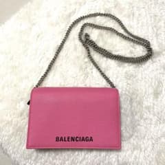 BALENCIAGA 三つ折りチェーンウォレットピンク未使用美品 - メルカリ