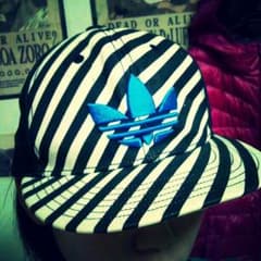 adidas*capのサムネイル